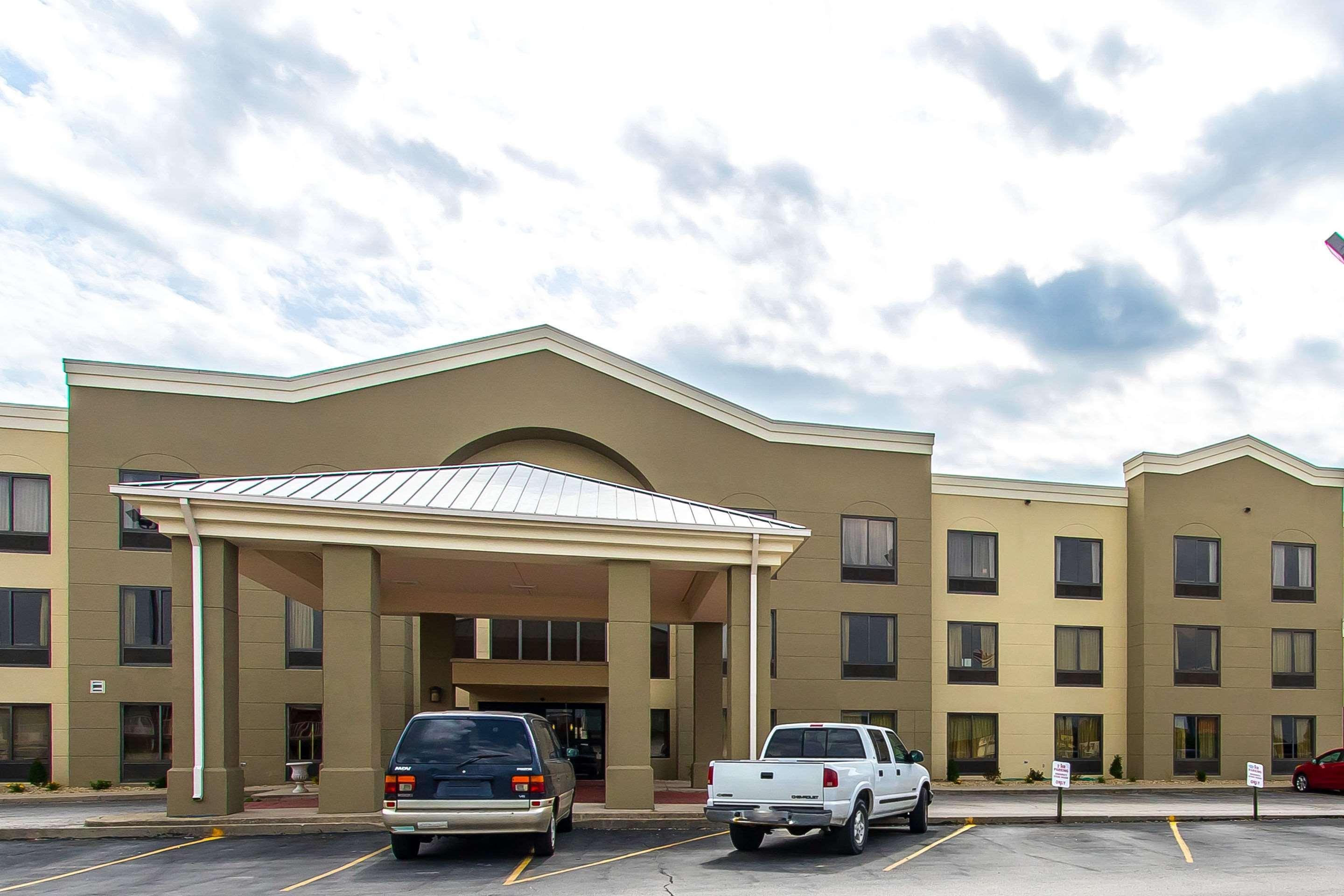 Comfort Suites Effingham Exterior photo